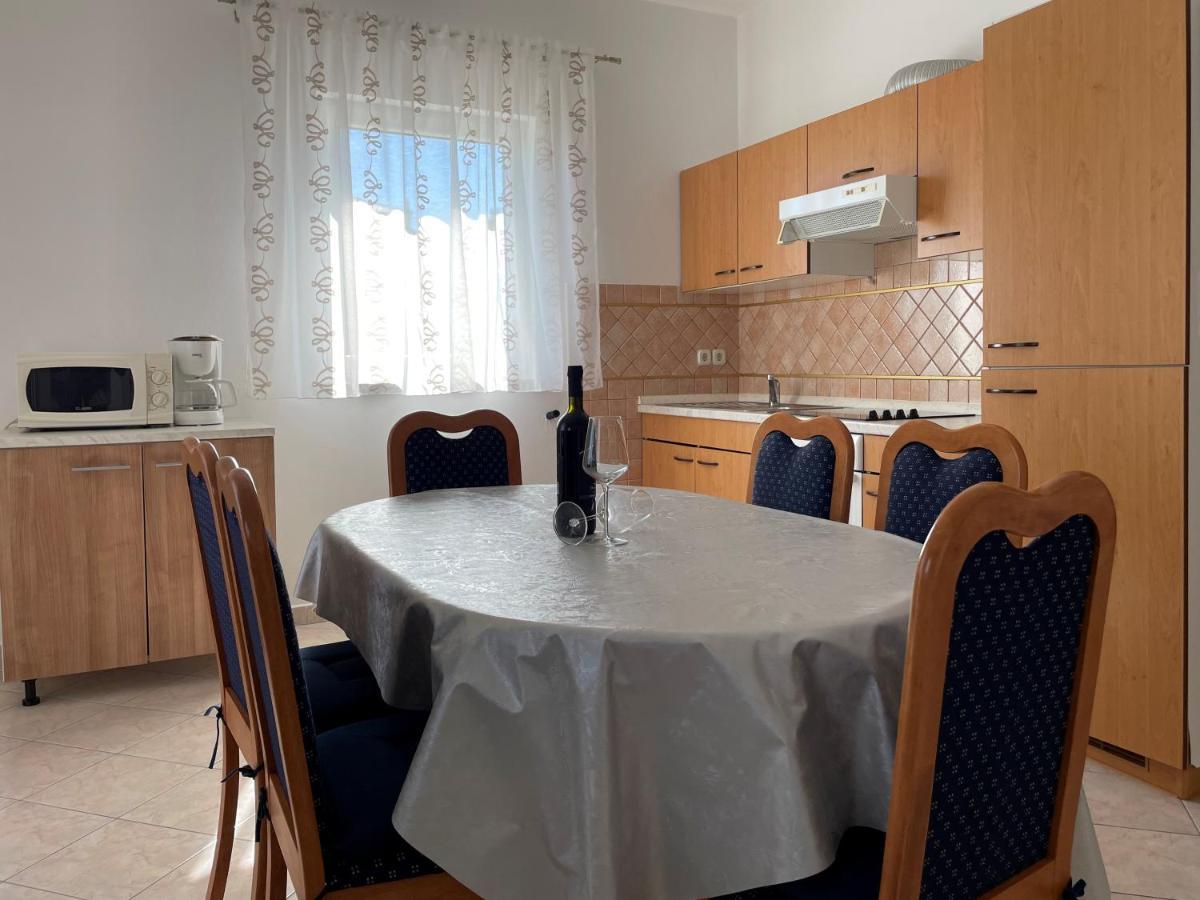 Apartment Ruzarija *