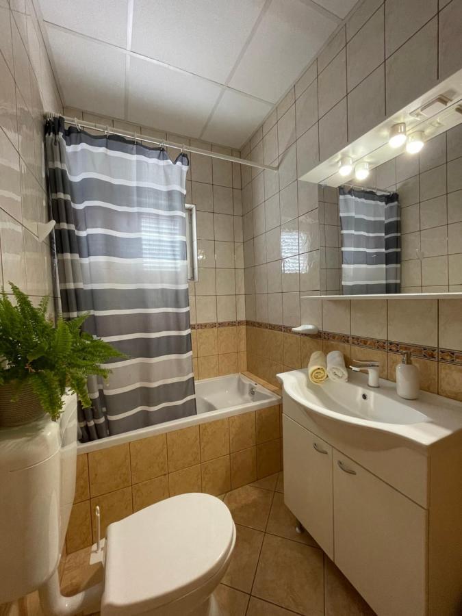 Ruzarija Apartment