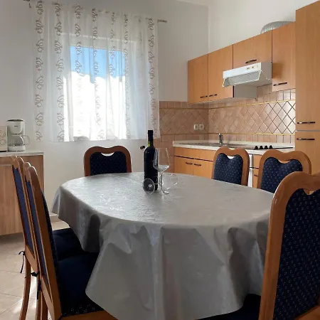 Apartmani Ruzarija Rab Town Exterior foto