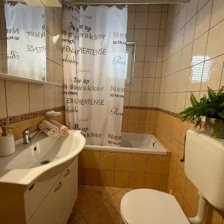 Apartmani Ruzarija Rab Town Exterior foto